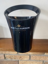 Moet chandon black champagne - black,
