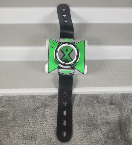 Ben omnitrix toy watch - omnitrix,