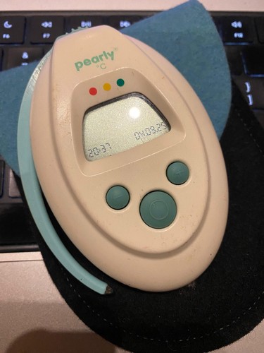 Hand held fertility monitor - hand-held,