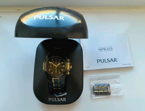 Boxed pulsar chronograph - chronograph, seiko
