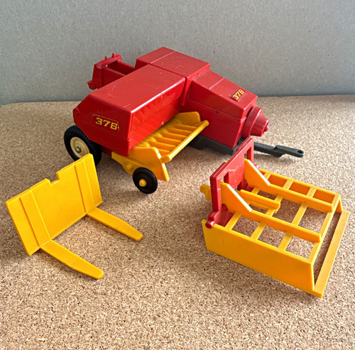New holland 376 - holland, 1:32