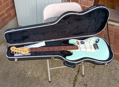 2001 fender american - (unused),