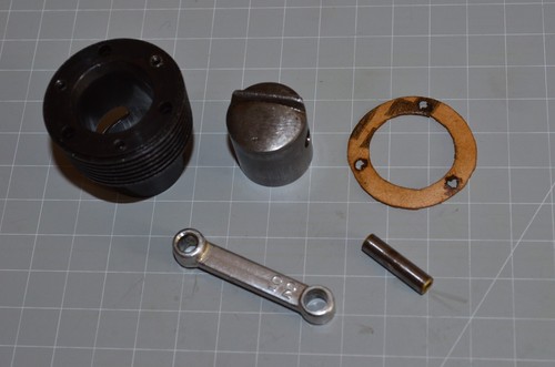 Mccoy model aircraft engine - mccoy,