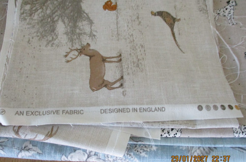 Bundle assorted curtain - of,