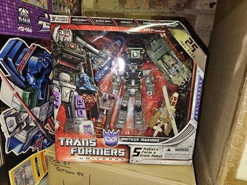 Transformers universe bruticus - universe,