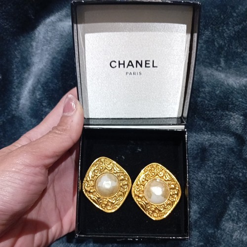 Chanel vintage fake pearl - vintage,