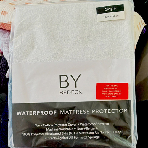 Bedeck waterproof - by,
