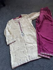 Girls Asian Suit 7/8 Years