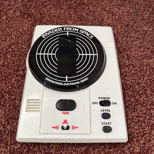 1980 invader from space - invader,