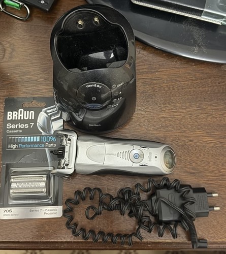 Braun series 7898 electric - 7,