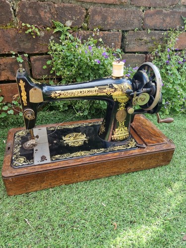 Antique singer sewing machine - antique,