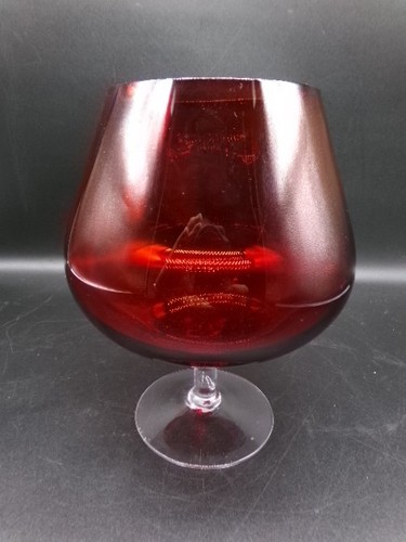 Vintage ruby red 18cm glass - 18cm,