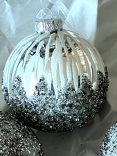 Four JUMBO Glass BLACK SILVER