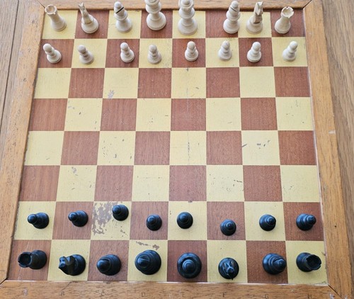 Vintage staunton boxwood chess - vintage,