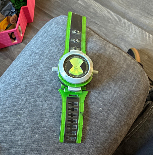 Bandai ben omnitrix watch - ben,