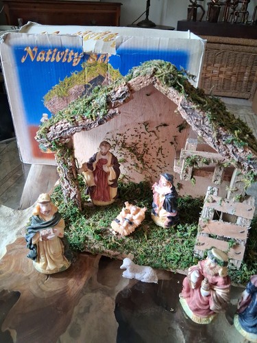 Vintage nativity scene figures - nativity,