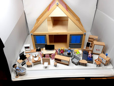 Lidl Playtive Wooden Dolls House with Dolls & Furniture