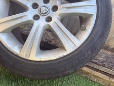 jaguar xf 18 alloy wheels and tyres