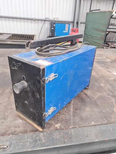 Welding fume extractor - fume,