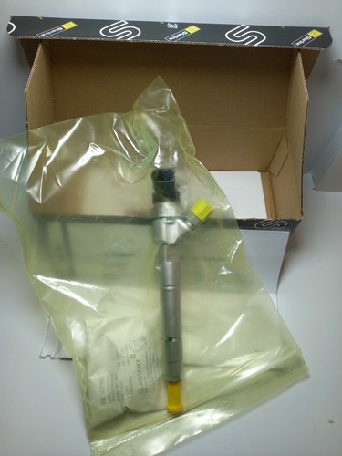 Mercedes fuel injector - injector, #