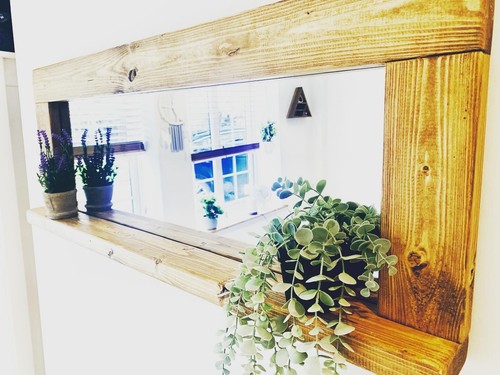 Rustic cottage style - style, mirror