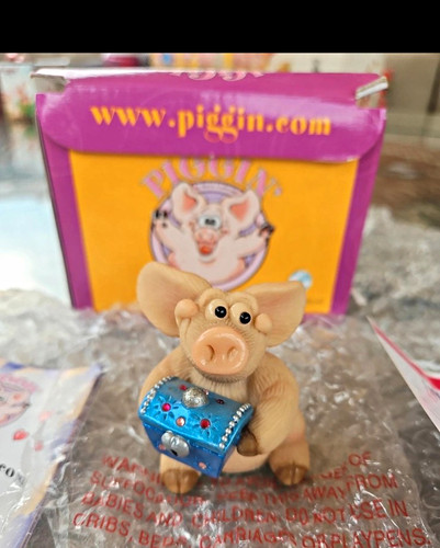 Piggin treasure pig figurine - pig,