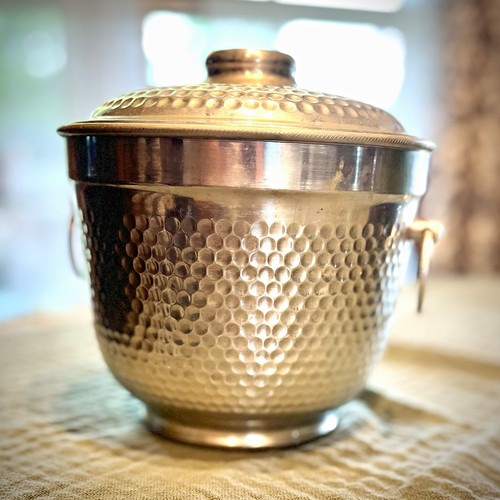 Hammered silver aluminium - hammered,