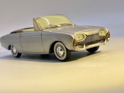Corgi solido 1960 ford - corgi🔥solido,