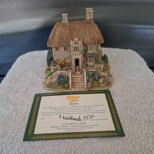 Lilliput lane collectors club - lane,