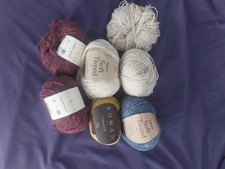 300g + Assorted Tweed Softyak