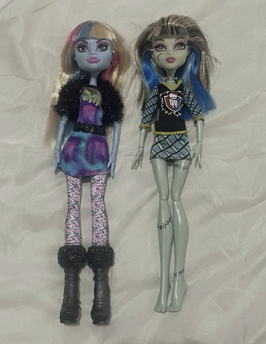 Monster high dolls - monster,