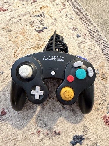 Genuine nintendo gamecube - genuine,