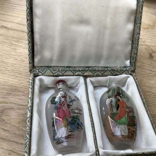 Boxed pair chinese - pair, reverse