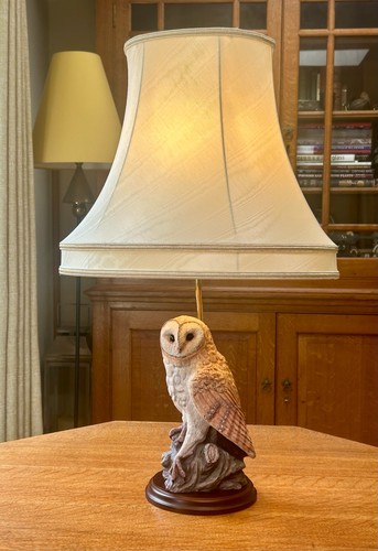 Barn owl table lamp - , wooden
