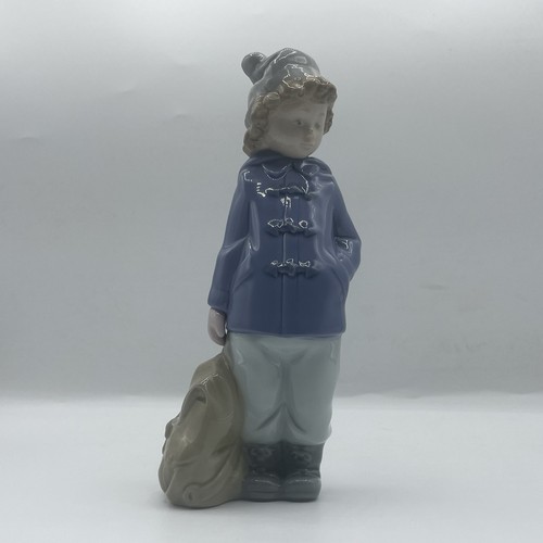 Lladro nao figurine - lladro, travelling