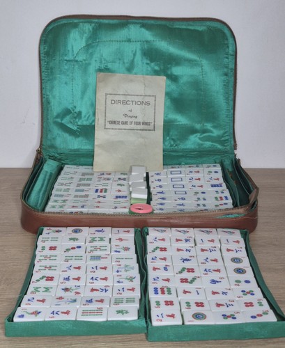Mahjong game vintage set - mahjong,