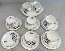  Vintage ROYAL ALBERT QUEENS