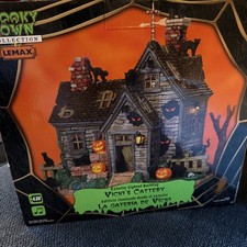 Lemax Spooky Town Vicki's Cattery, Excellent Condition, Lights & Sound- Retired