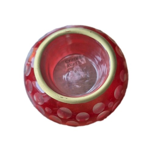 Yankee candle unusual - yankee, red