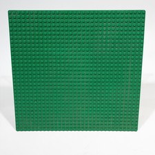 Genuine LEGO Building Plate Base Board Green 32 x 32 - Small Crack
