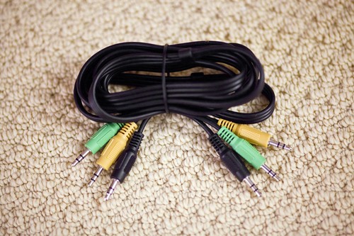 Color coded minijack plug - coded,