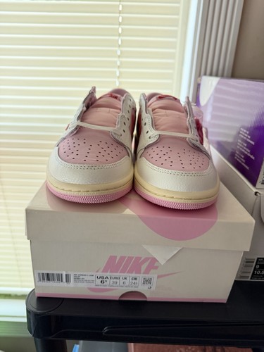 Air jordan travis scott - x,