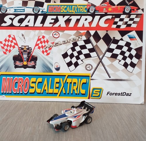 Micro scalextric team great - team,