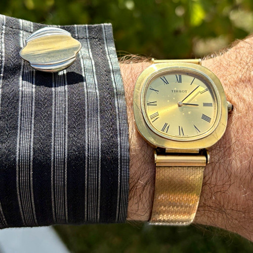 Tissot quartz swiss made - tissot,