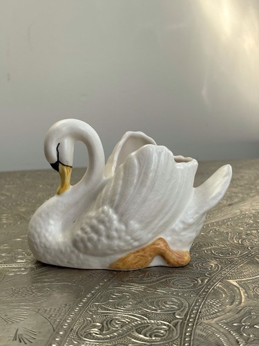 Vintage sylvac ceramic swan - vintage,