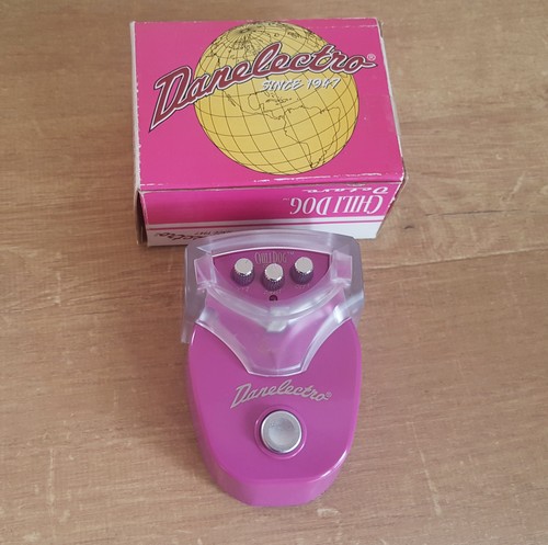 Danelectro chili dog - dog, octave