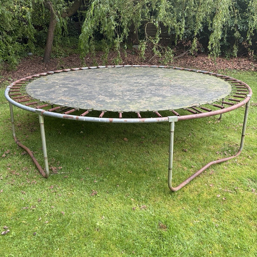 Outdoor round trampoline - outdoor,