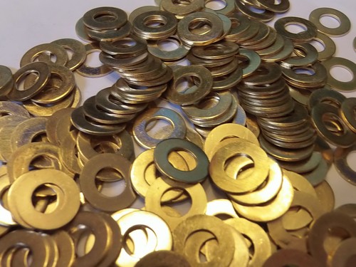 Standard brass washers - m8,