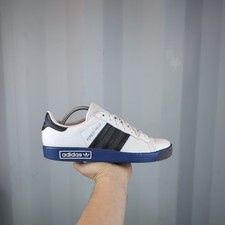 UK 8 - adidas Originals Forest