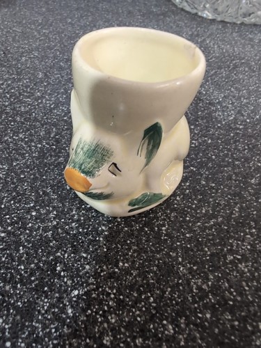 Keele street pottery egg cup - egg,